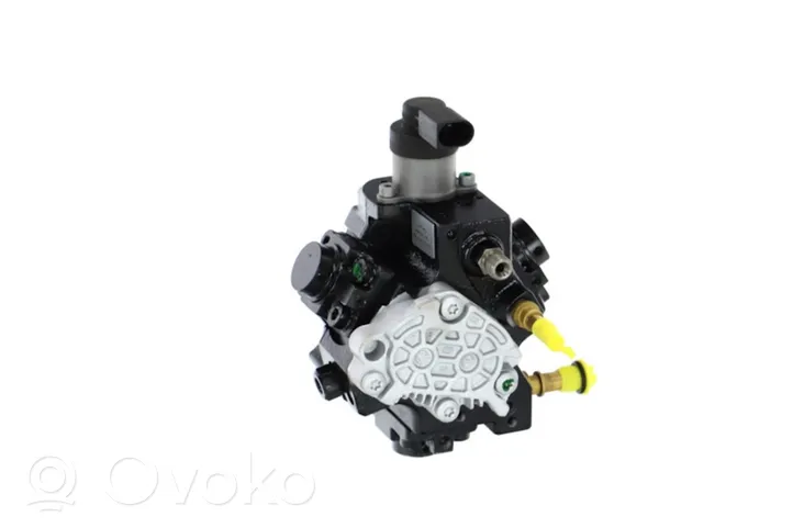 Volvo 340 -  360 Pompe d'injection de carburant à haute pression 0445010102