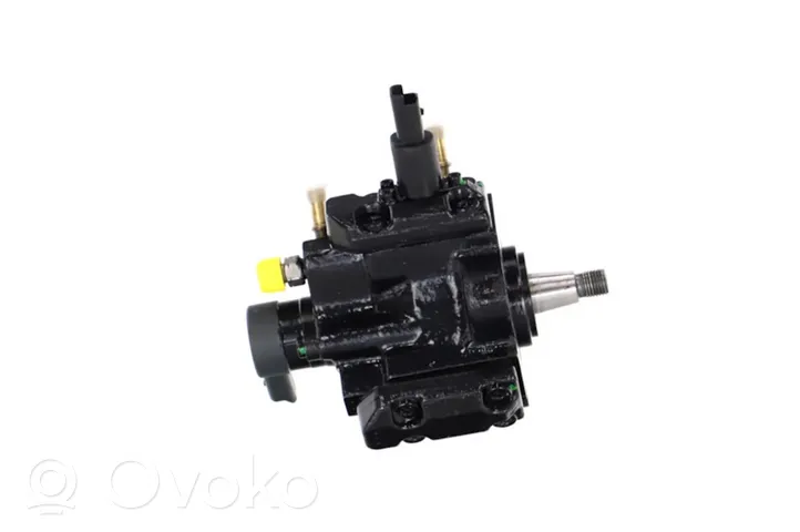Opel Zafira C Fuel injection high pressure pump 0445010046