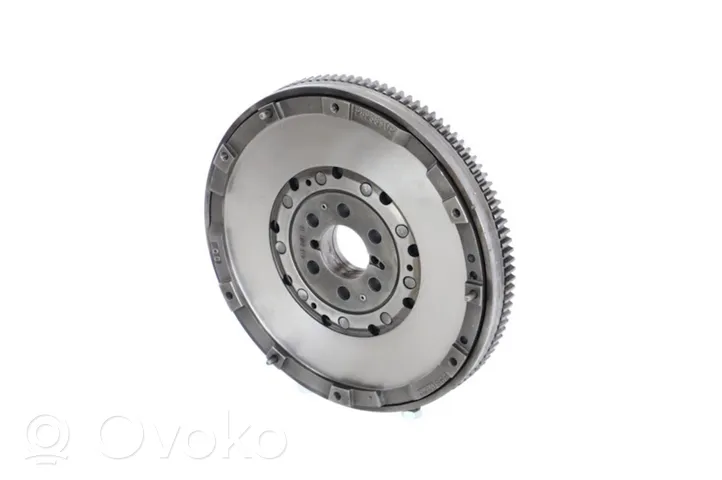 Alfa Romeo 159 Dual mass flywheel 415048110