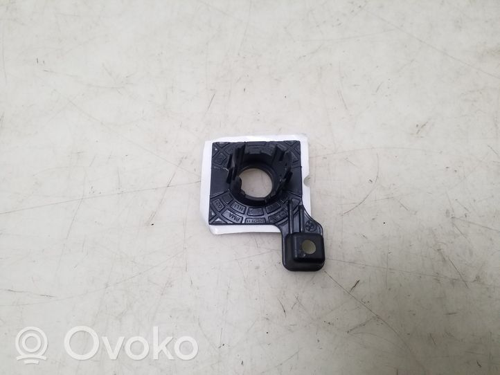 BMW 3 G20 G21 Support de capteur de stationnement arrière PDC 7428019