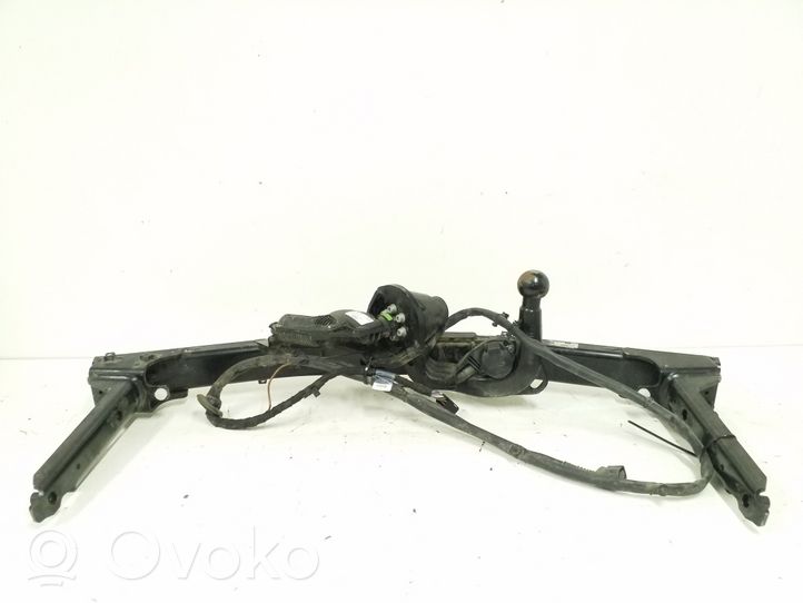 Audi A4 S4 B9 Hak holowniczy / Komplet 8W0800491M