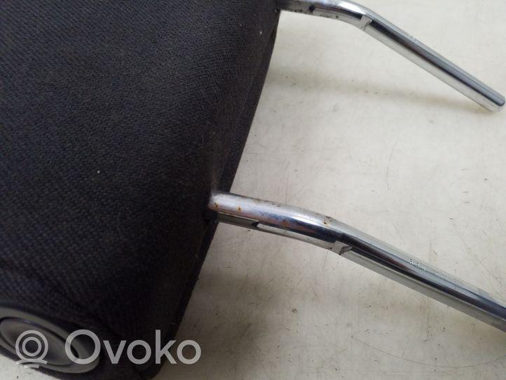 Opel Zafira B Rear seat headrest 