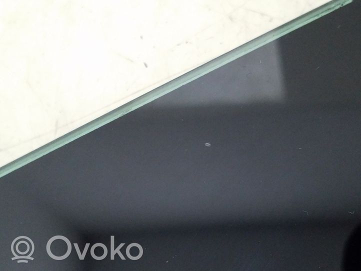 Citroen C3 Rear side window/glass 