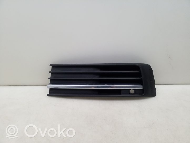 Volkswagen Transporter - Caravelle T6 Front bumper lower grill 7E5853683