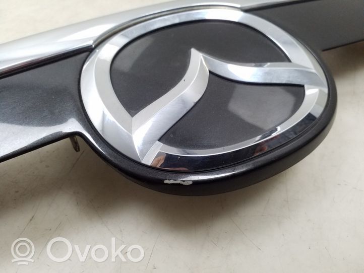 Mazda CX-7 Garniture de hayon EH6650811