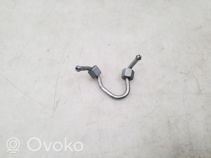 Dacia Dokker Fuel injector supply line/pipe 