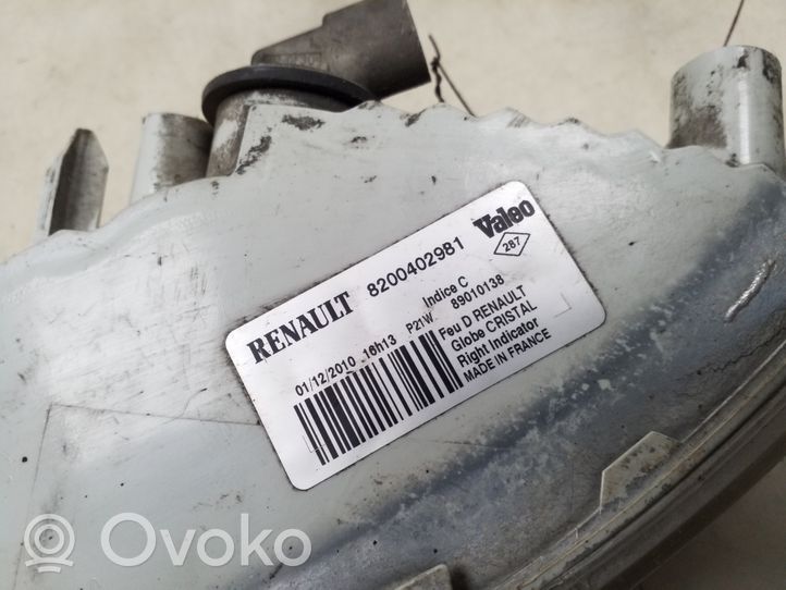 Nissan Primastar Priekinis posūkio žibintas 8200402981