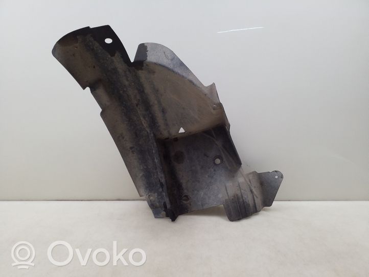 Nissan Primastar Nadkole przednie 93852070