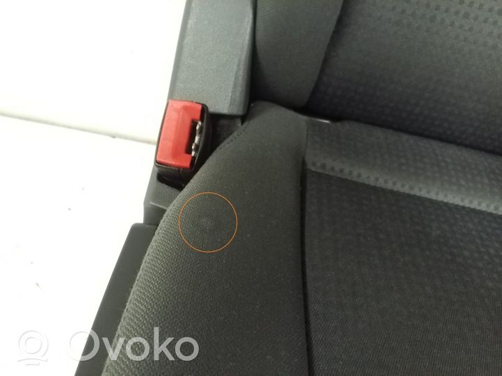 Volkswagen Multivan T5 Rear seat 