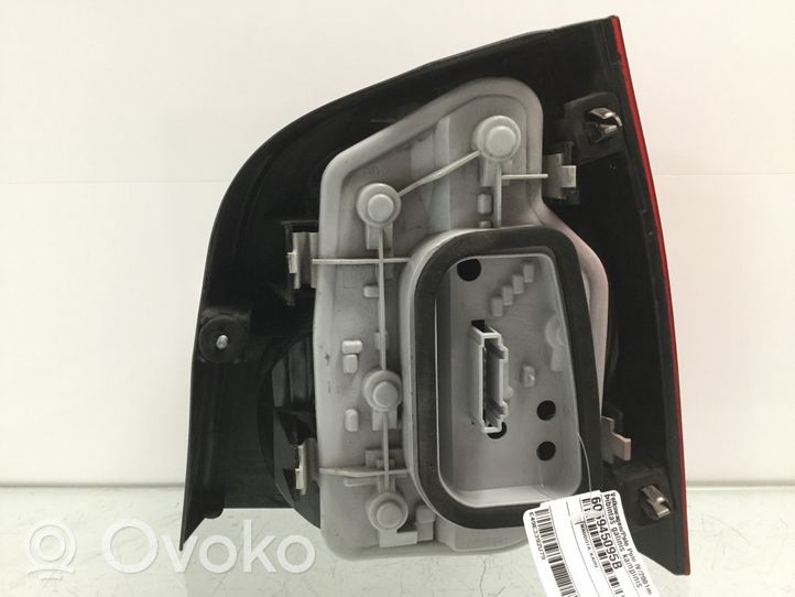 Volkswagen Polo Lampa tylna 6Q6945095B