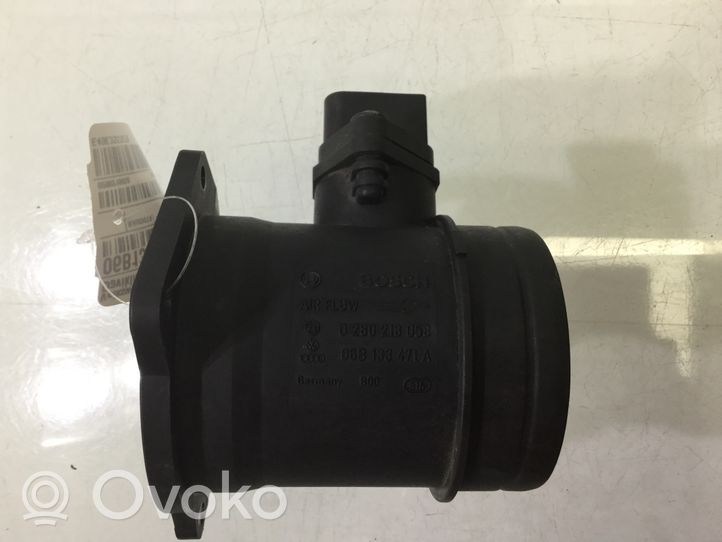 Volkswagen PASSAT B5 Mass air flow meter 06B133471A