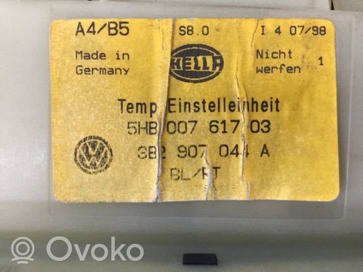 Volkswagen PASSAT B5 Unidad de control/módulo del aire acondicionado 3B2907044A