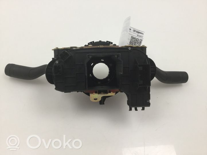 Volkswagen Touareg I Leva/interruttore dell’indicatore di direzione e tergicristallo 7L6953507N