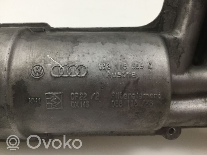 Audi A4 S4 B7 8E 8H Supporto di montaggio del filtro dell’olio 038115389D