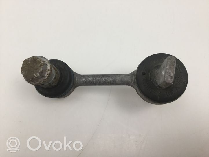 Audi A4 S4 B7 8E 8H Galinė stabilizatoriaus traukė 8E0505465AF