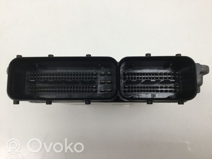 Opel Insignia A Kit centralina motore ECU e serratura 55573560