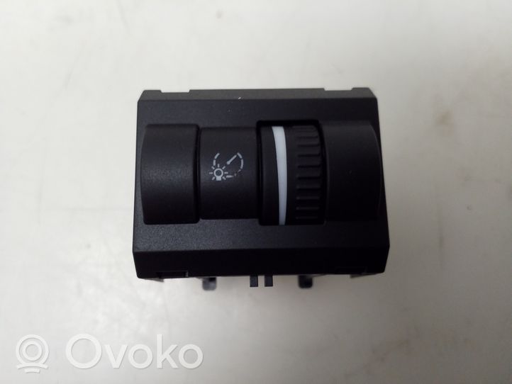 Skoda Superb B6 (3T) Panel lighting control switch 