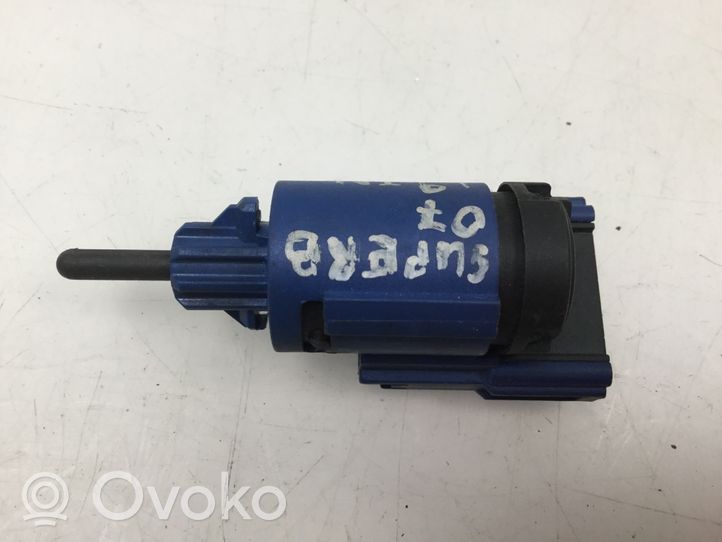 Skoda Superb B5 (3U) Sensor Bremspedal 1J0927189F