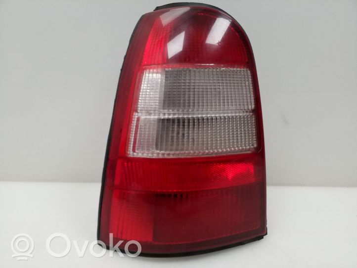 Opel Vectra B Lampa tylna 