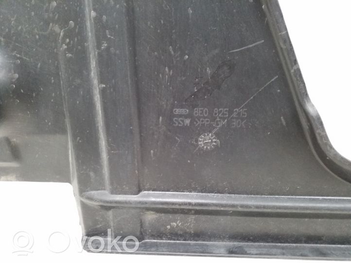 Volkswagen PASSAT B5 Pickup box liner 8E0825215