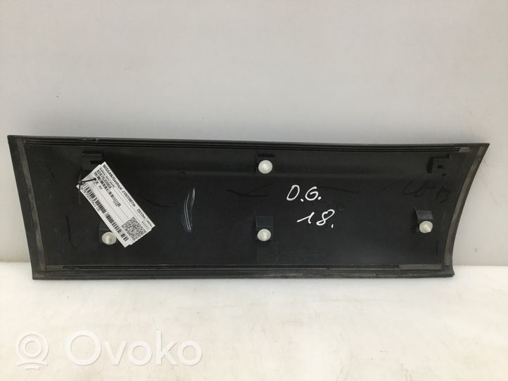 Nissan Qashqai Moulure de porte arrière 82870JD00A