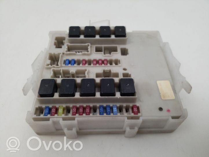 Nissan Navara Fuse module 