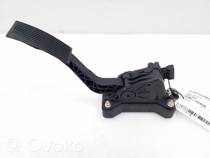 Nissan Navara Accelerator throttle pedal 18002EA000