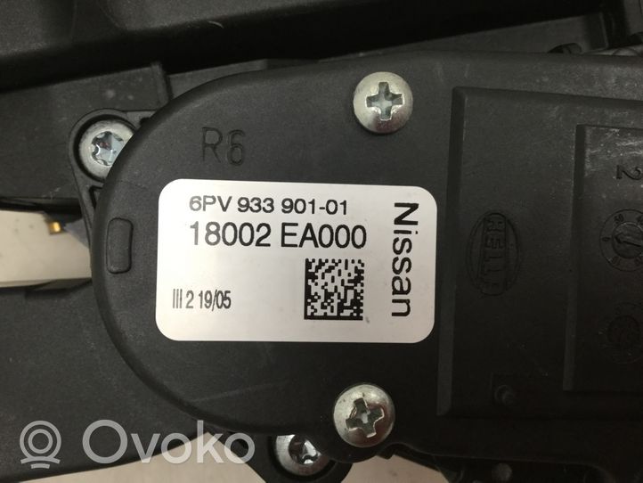 Nissan Navara Accelerator throttle pedal 18002EA000