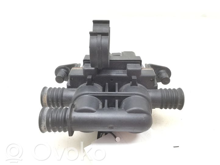 8374995 BMW X5 E53 Coolant heater control valve, 26.00 € RRR