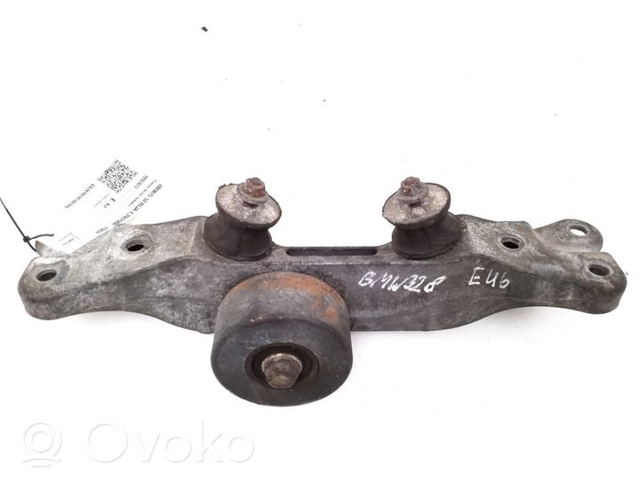 BMW 5 E39 Supporto di montaggio scatola del cambio 1092477