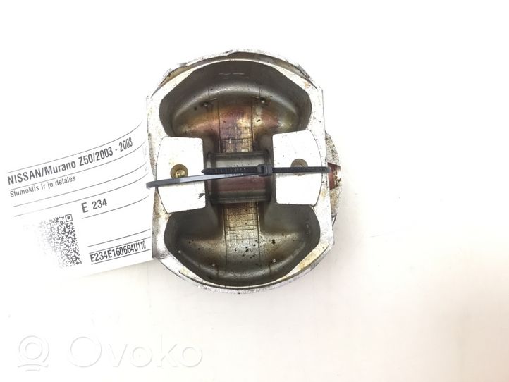 Nissan Murano Z50 Piston with connecting rod 