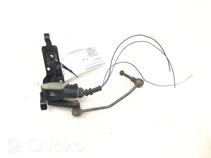 Audi A6 S6 C6 4F Czujnik poziomu zawieszenia pneumatycznego osi przedniej 1T0907503