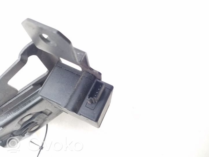 BMW X3 E83 Loading door lock 7057364