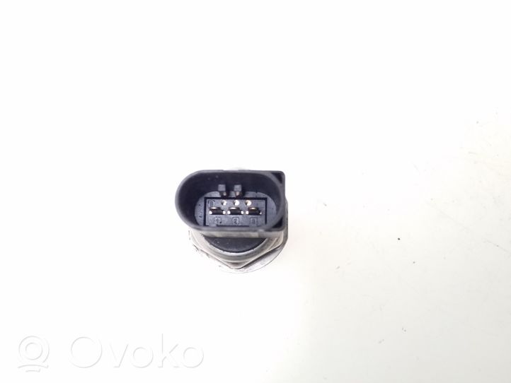 Audi Q7 4L Fuel pressure sensor 059130758E