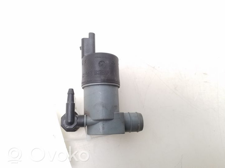 Nissan Qashqai Pompa lavavetri parabrezza/vetro frontale 9641553880