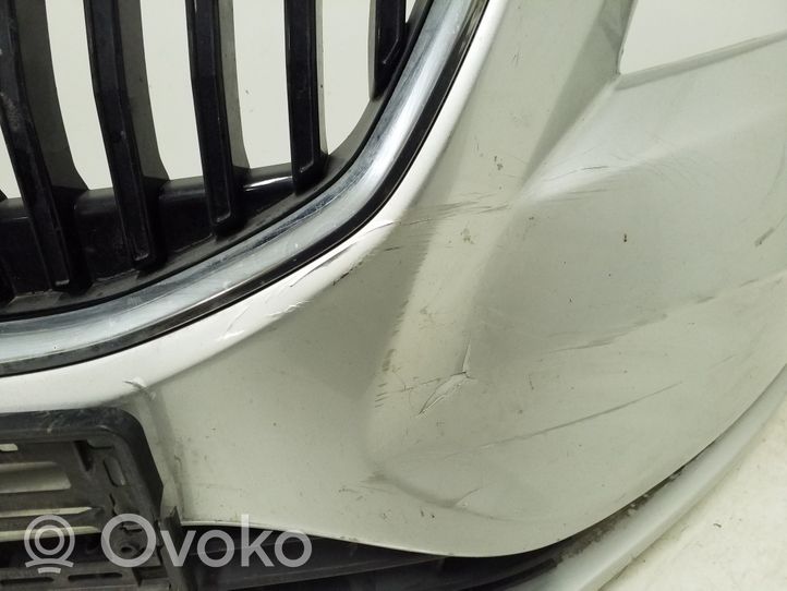 Volvo V40 Front bumper 31283732