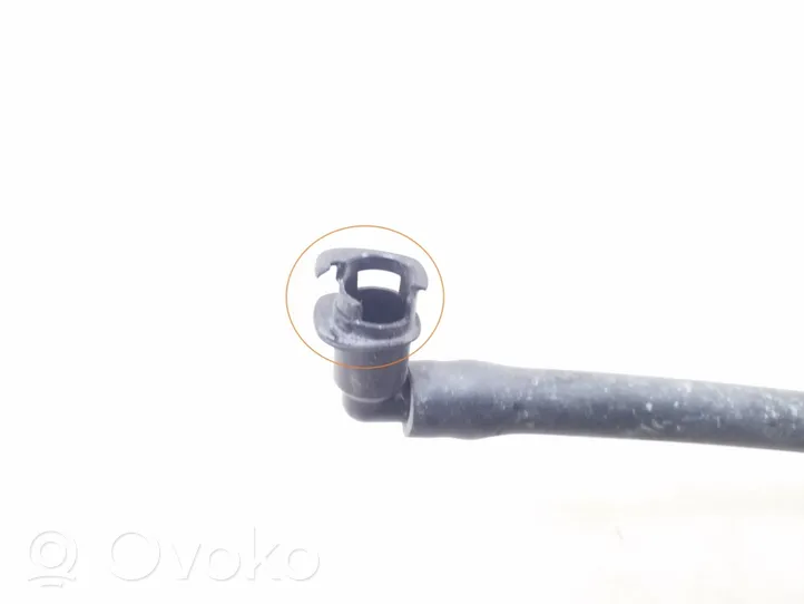 Opel Insignia A Windshield washer fluid hose 13227354