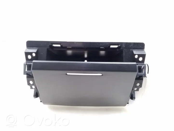 Subaru Legacy Muut kojelaudan osat 66120AL00A