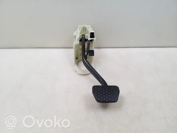 BMW 3 F30 F35 F31 Brake pedal 6860647