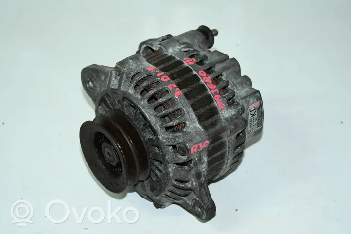 Mitsubishi Pajero Alternator ME203546