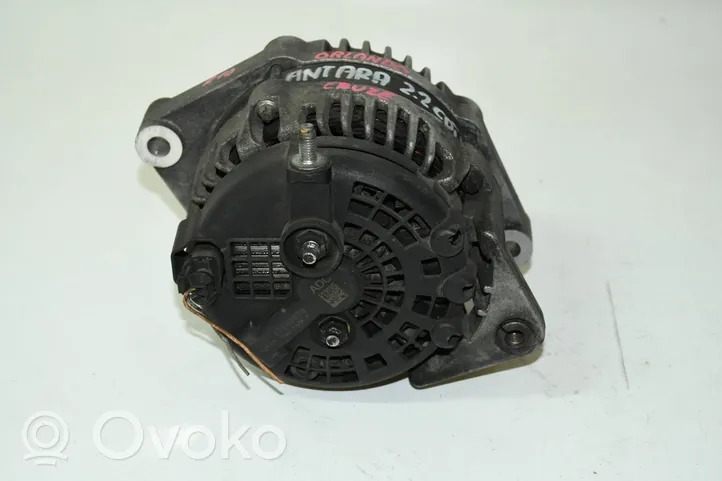 Opel Antara Generator/alternator 13580078