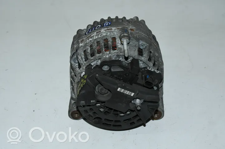 Renault Clio III Alternador 8200660034-A