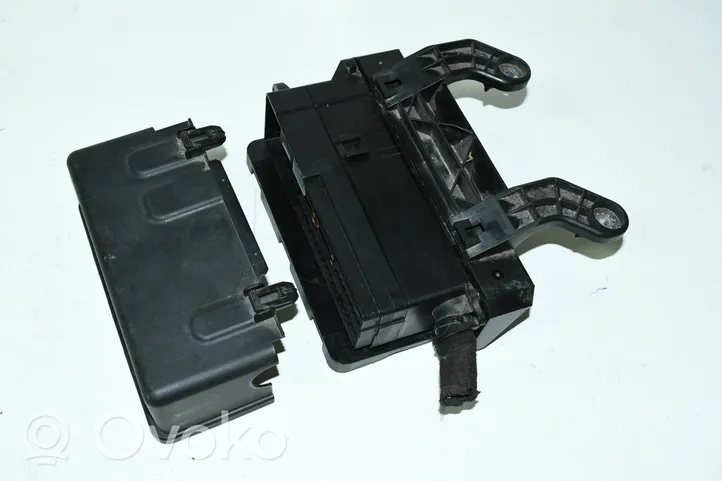 Volvo V40 Module de fusibles 30659176