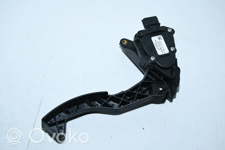 Renault Twingo III Pedal del acelerador 180023357R