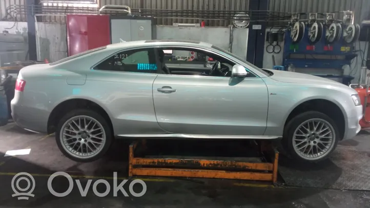 Audi A5 8T 8F Elektrinis salono pečiuko radiatorius 