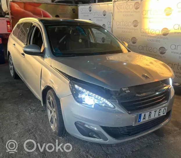 Peugeot 308 SW  Etupyörän navan laakerikokoonpano 