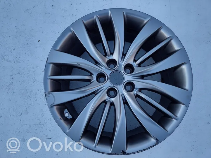 Hyundai Genesis R19 alloy rim 