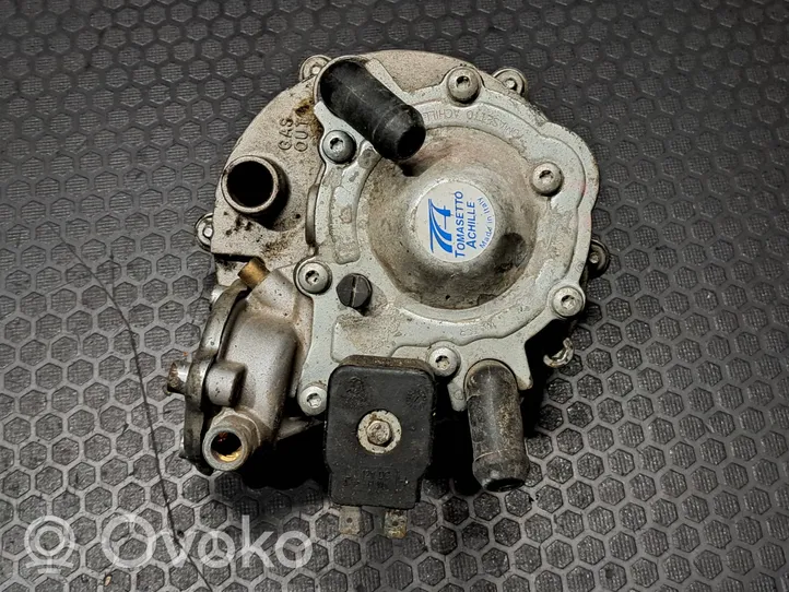 Volkswagen PASSAT B4 Reduktor LPG 67R013824