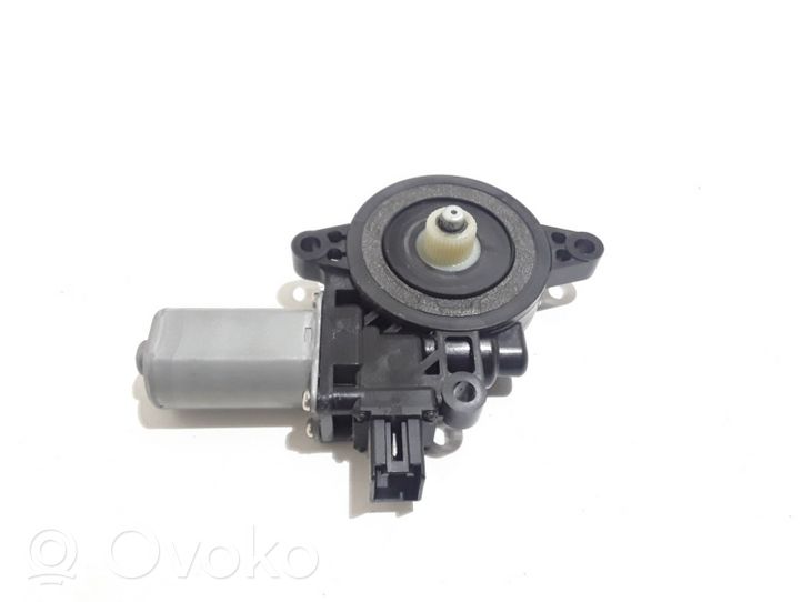 Mazda 3 II Etuoven ikkunan nostomoottori D6515958X