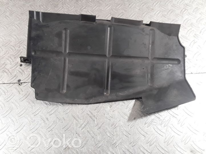 Opel Vivaro Inne części komory silnika L1020479